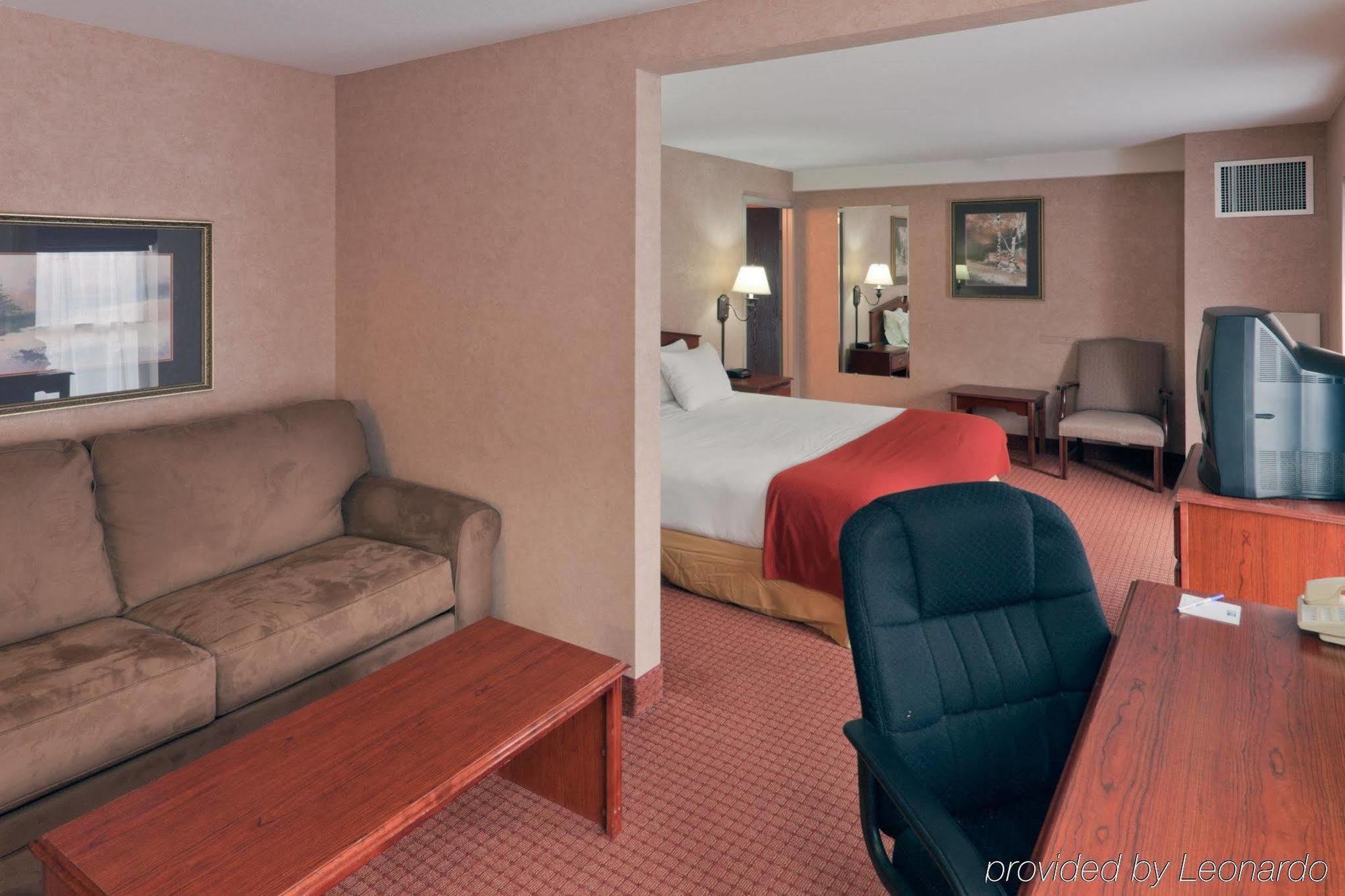 Holiday Inn Express Hotel & Suites Deadwood-Gold Dust Casino, An Ihg Hotel Bilik gambar